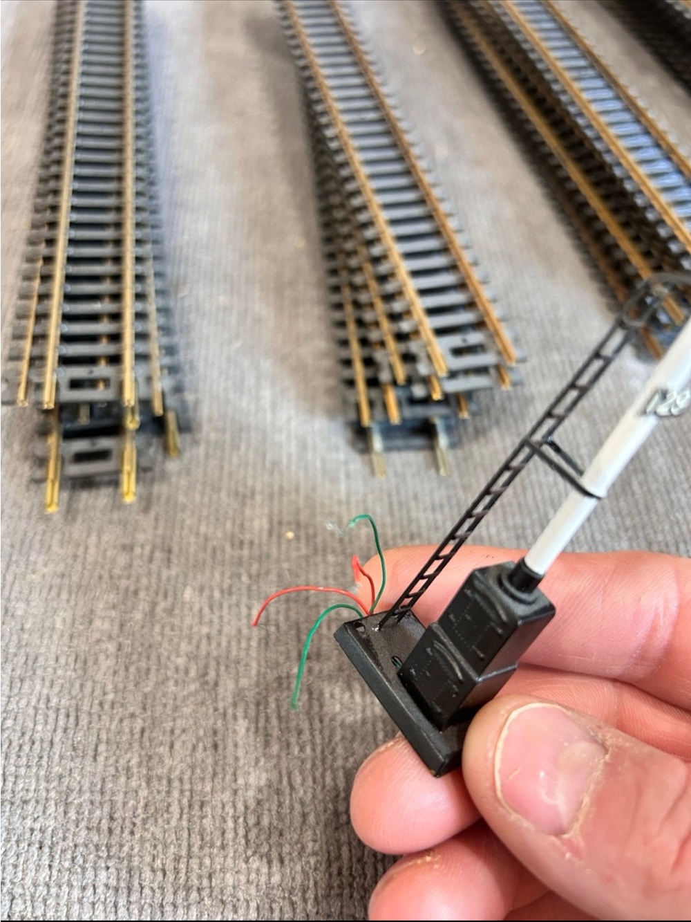 33 Vintage ATLAS 9" Snap Track Straight HO Scale Track Pieces "C" - Picture 4 of 5